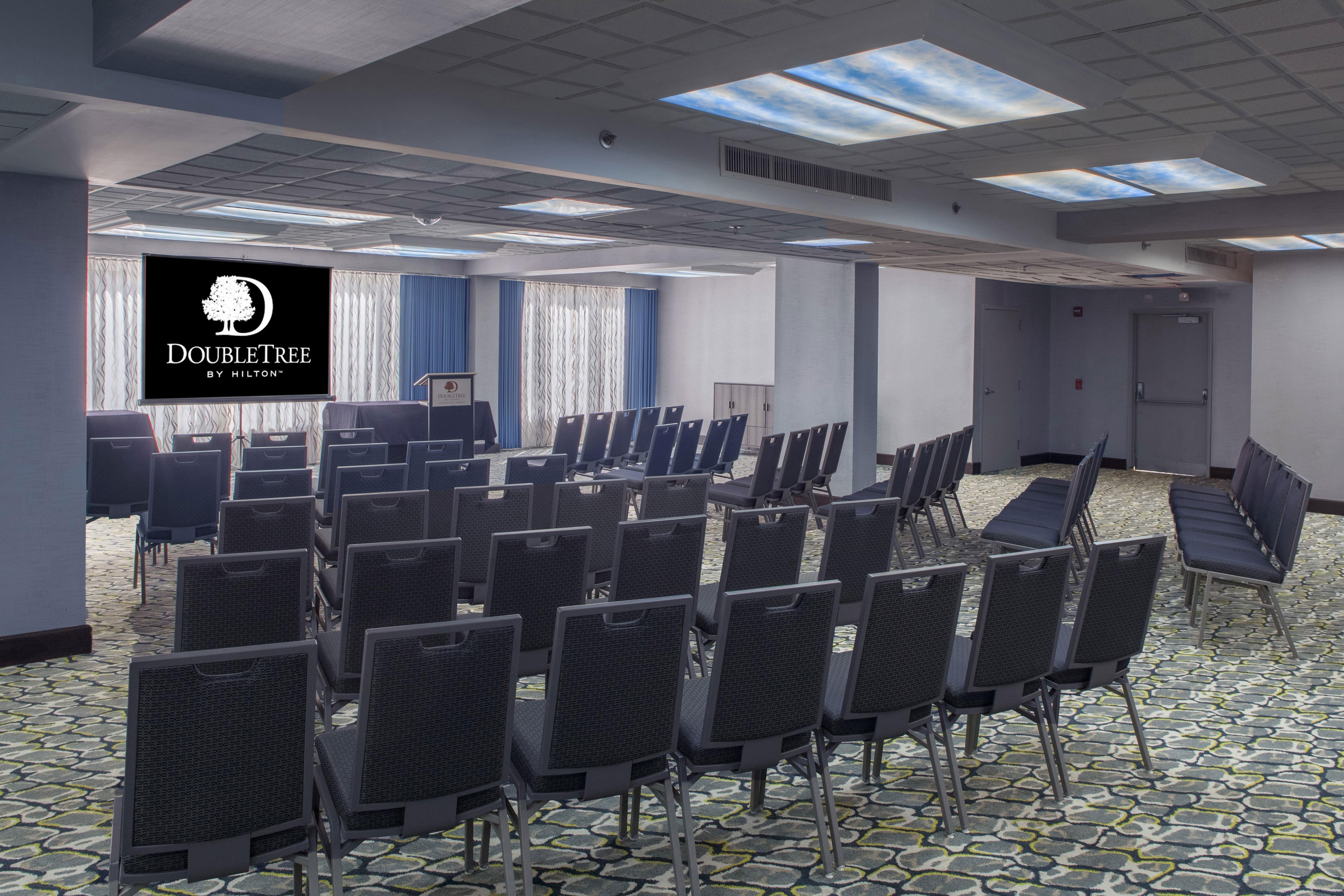 Doubletree By Hilton Hotel Jacksonville Airport Екстериор снимка