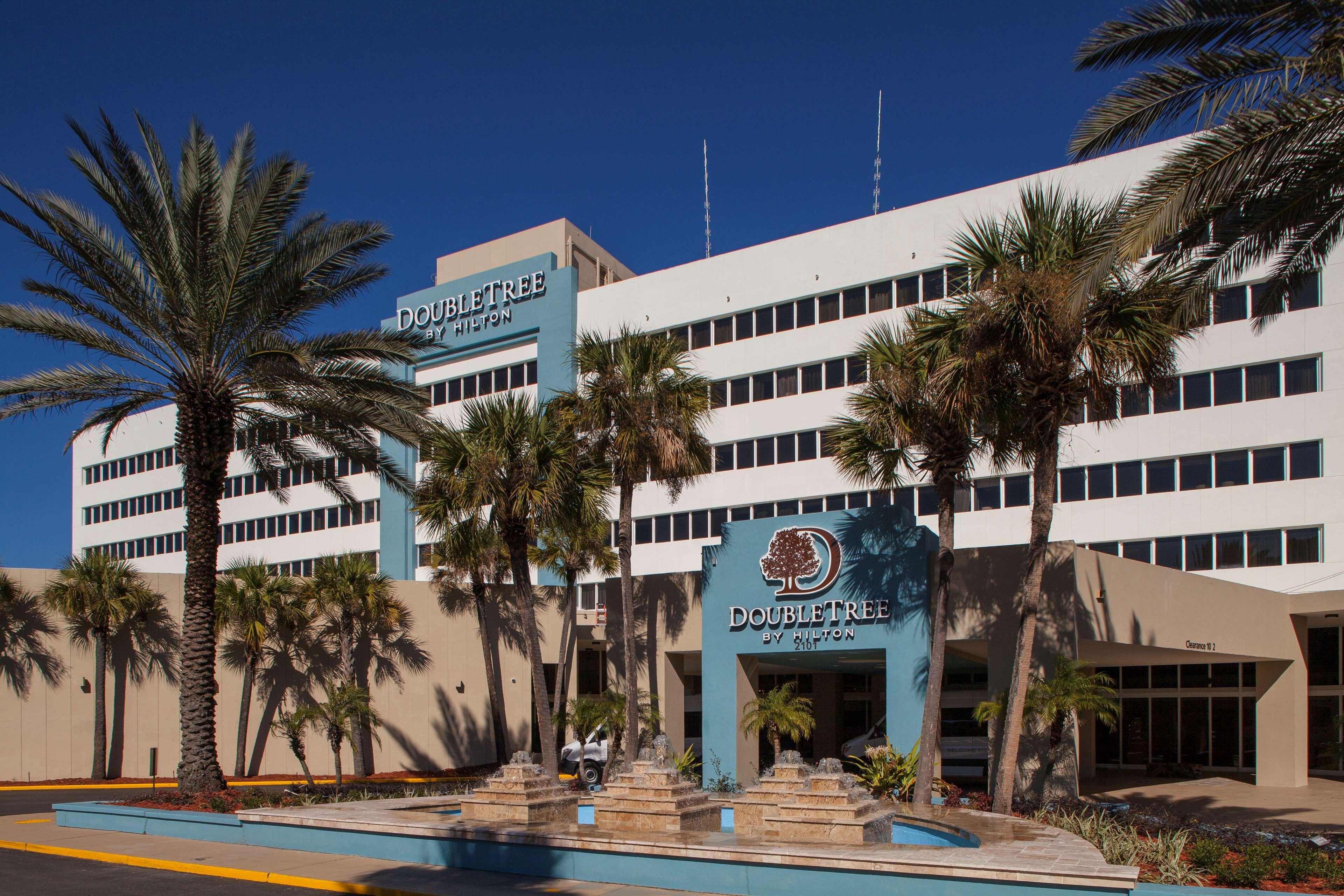 Doubletree By Hilton Hotel Jacksonville Airport Екстериор снимка