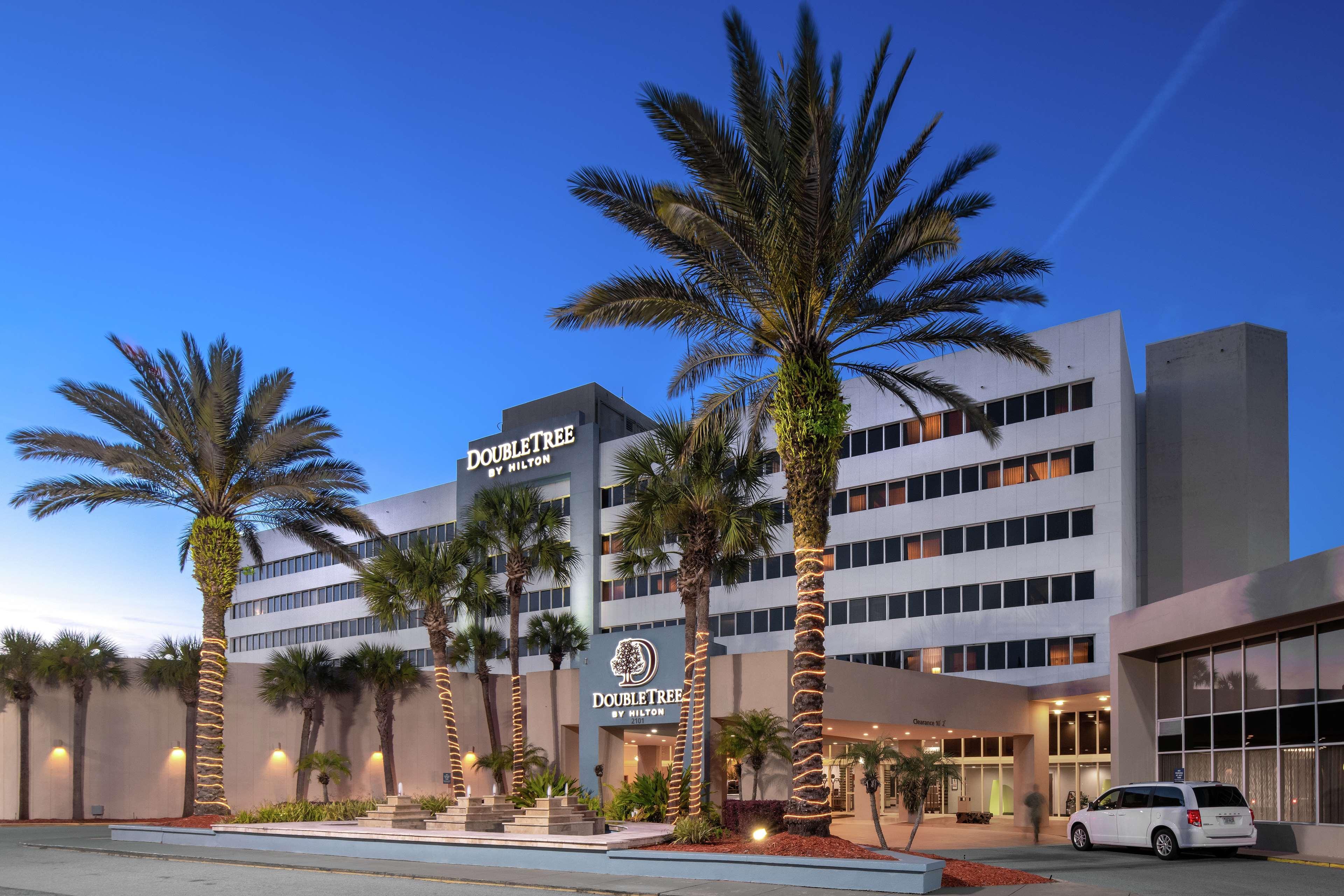 Doubletree By Hilton Hotel Jacksonville Airport Екстериор снимка