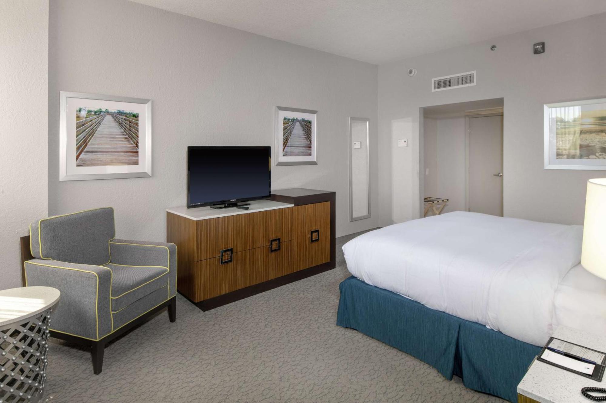 Doubletree By Hilton Hotel Jacksonville Airport Екстериор снимка